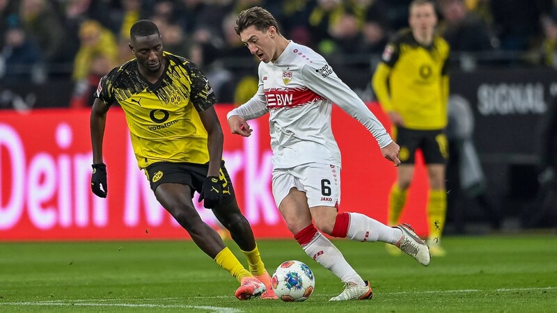 Stuttgart vs Dortmund - Vàng Đen thăng hoa