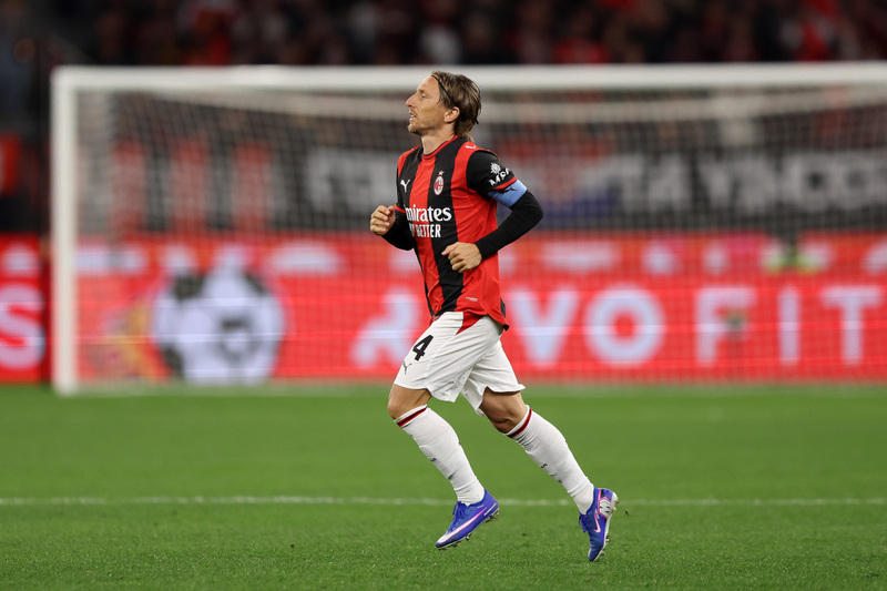 AC Milan vs Benfica - Không dễ cho Rossoneri