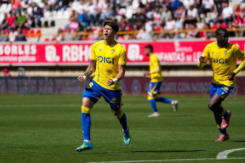 Tenerife vs Cadiz - Tận dụng lợi thế sân nhà