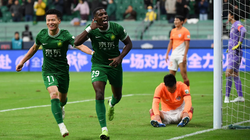 Henan FC vs Dalian Yingbo -Ưu thế sân nhà