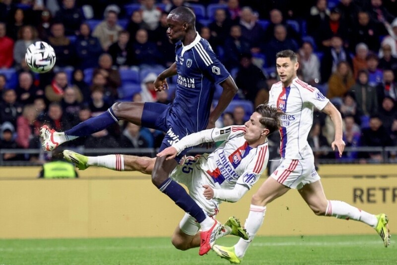 Paris FC vs Lyon - Sự trở lại của Liam Rosenior