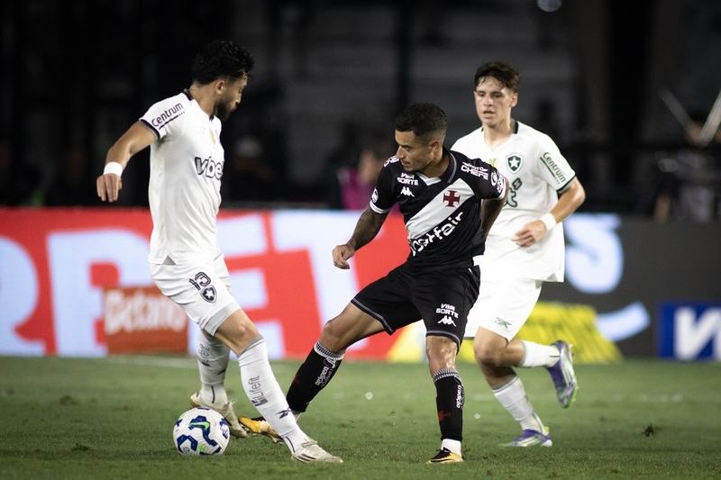 Botafogo vs Vasco - Chủ nhà chiếm ưu thế