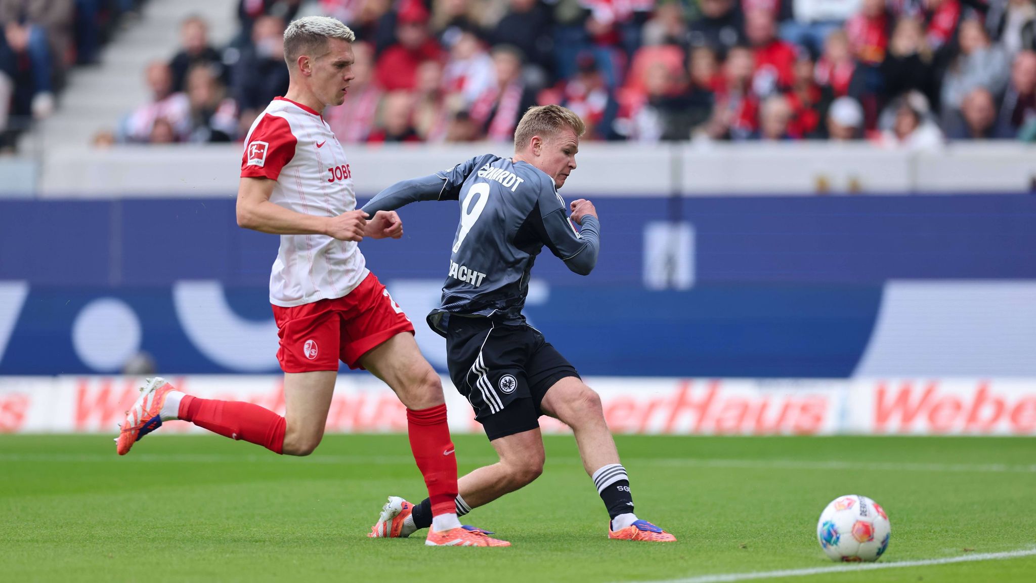 Frankfurt vs Freiburg - Đôi công mãn nhãn