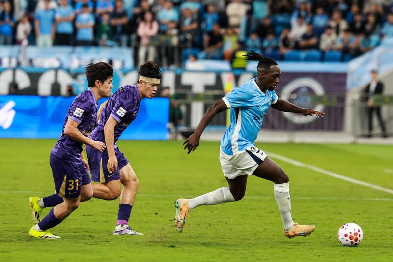 Shenzhen Xinpengcheng vs Chongqing - Củng cố ngôi nhì bảng